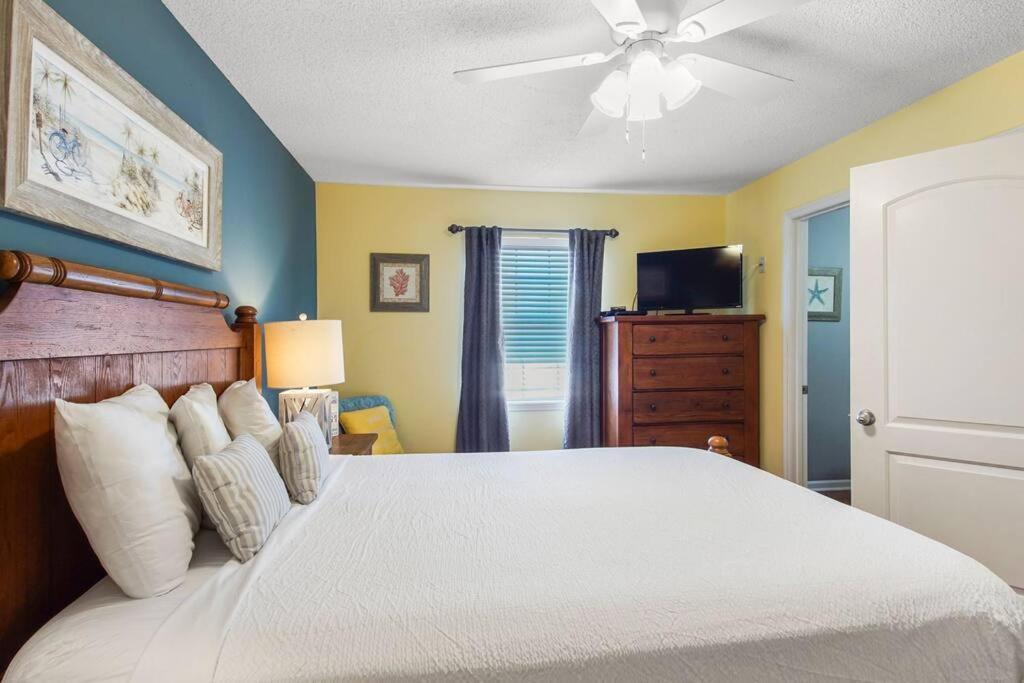 Lazy Palm 4 Pools Short Walk To Beach! Sleeps 5! Panama City Beach Exterior photo
